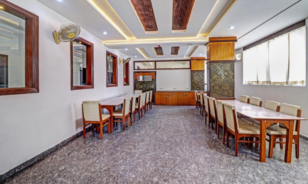 Hotel G B Palace Agra  Zewnętrze zdjęcie