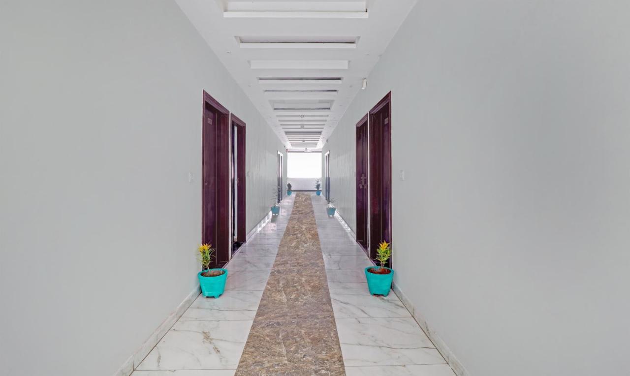 Hotel G B Palace Agra  Zewnętrze zdjęcie